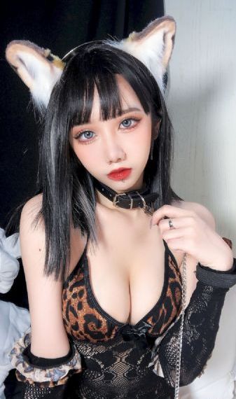 夜丝袜噜噜精品国产亚洲AV_4K完整版观看