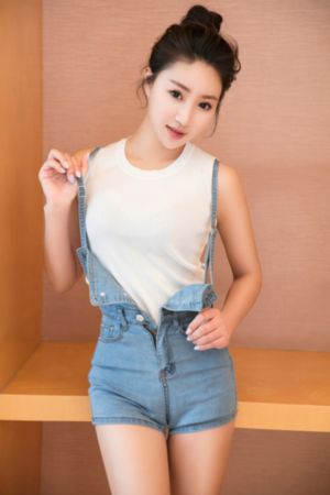 黄色短片免费在线观看_720高清完整版