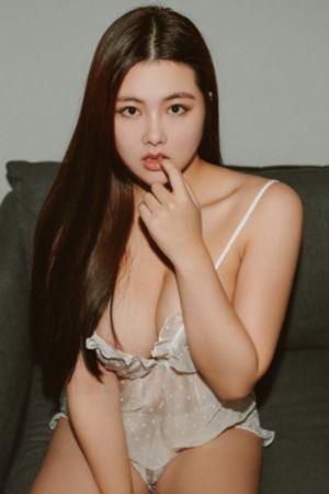 精品一区二区三区蜜桃臀小说_720在线观看视频