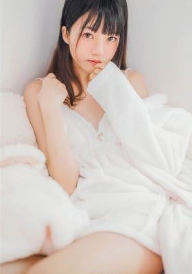 国产精品美女av_完整版BD高清中字